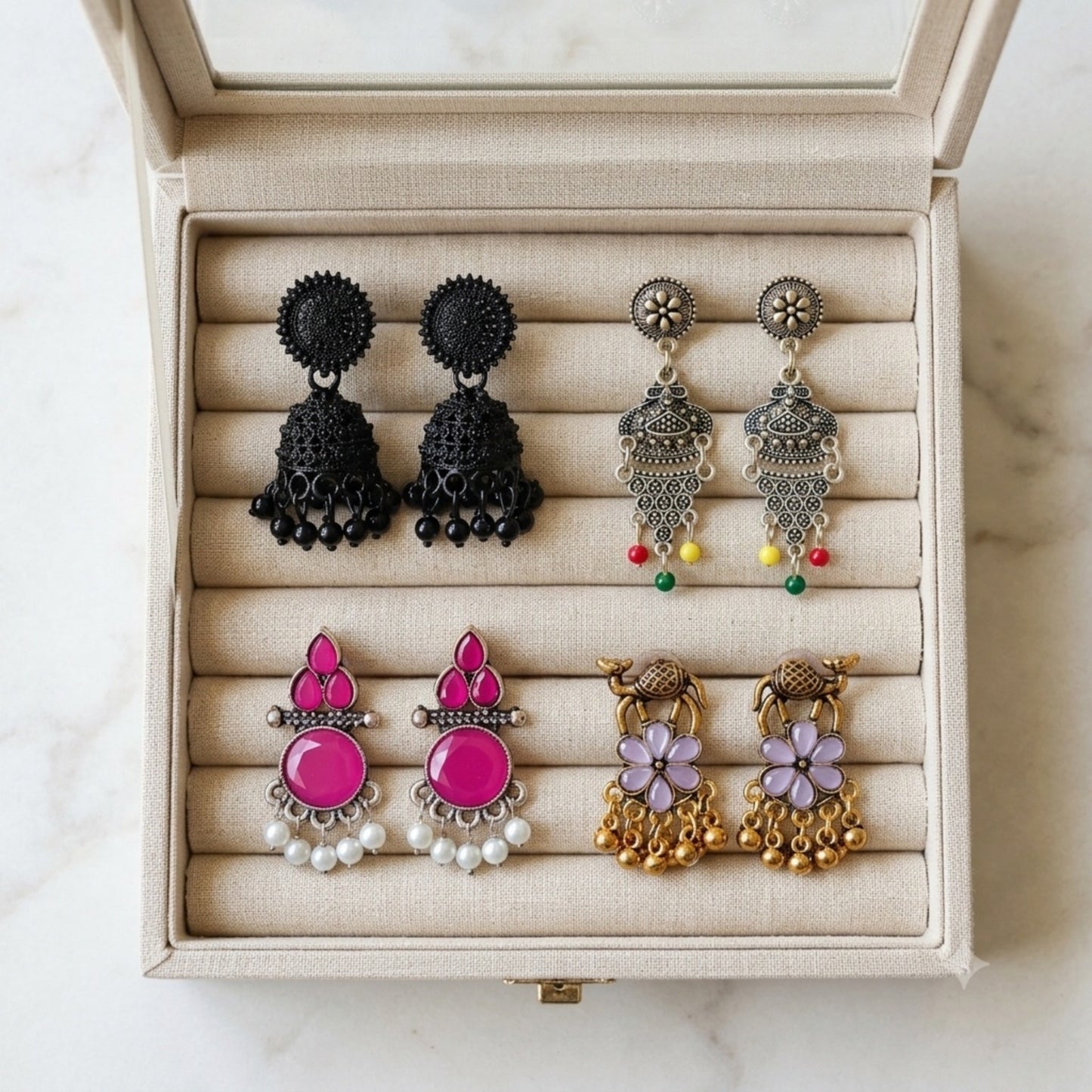 Unique set of Earrings (4)