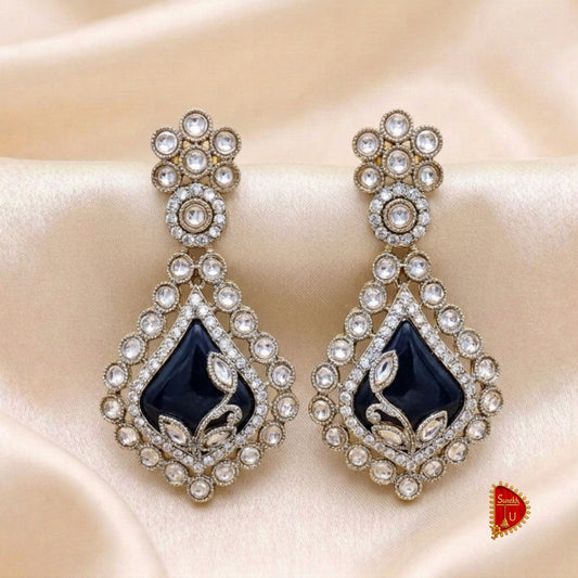 Black Leaf shaped Dangler