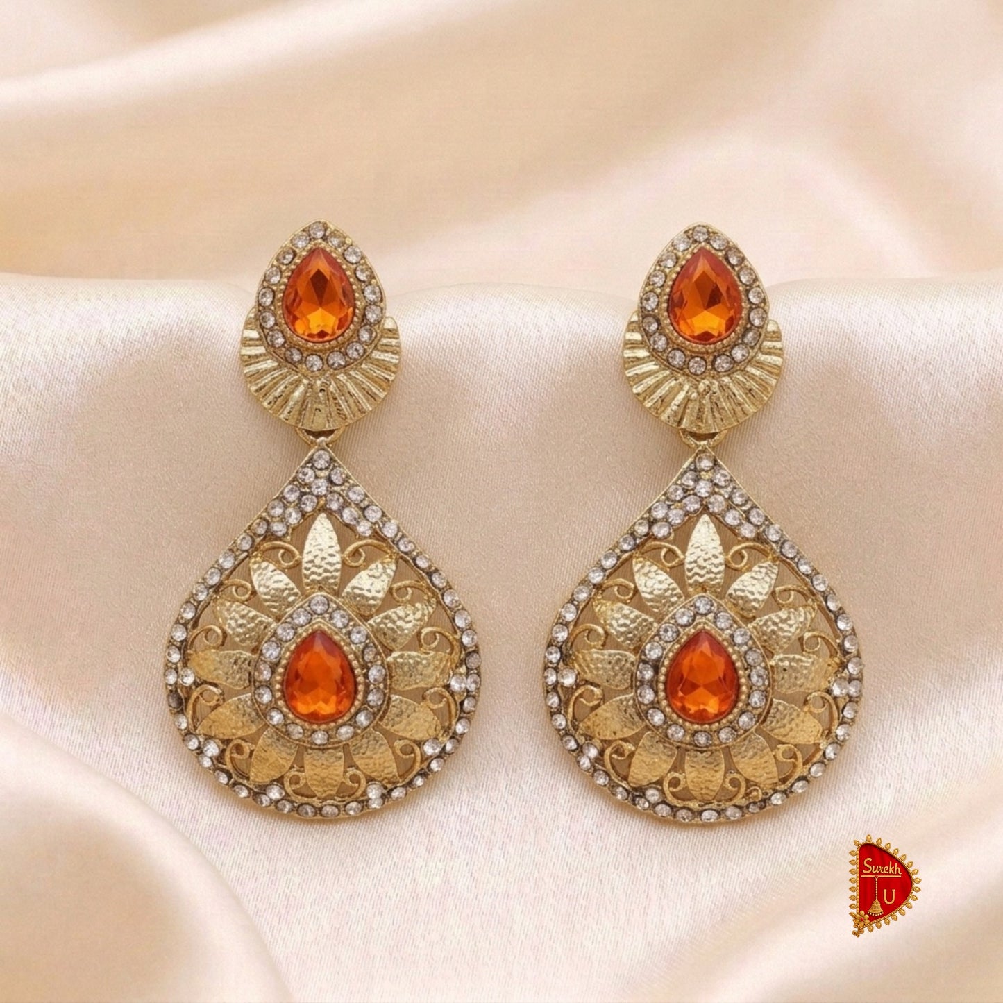 Golden Orange Stud Leaf Latkan