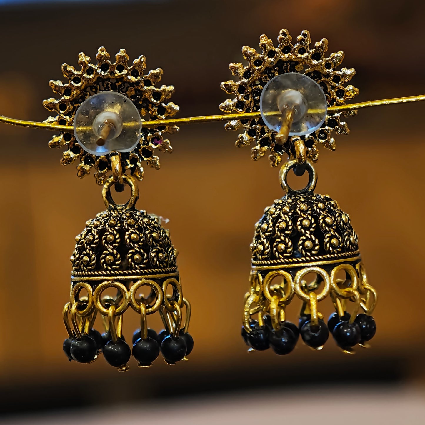 Black Round Top Small Jhumki