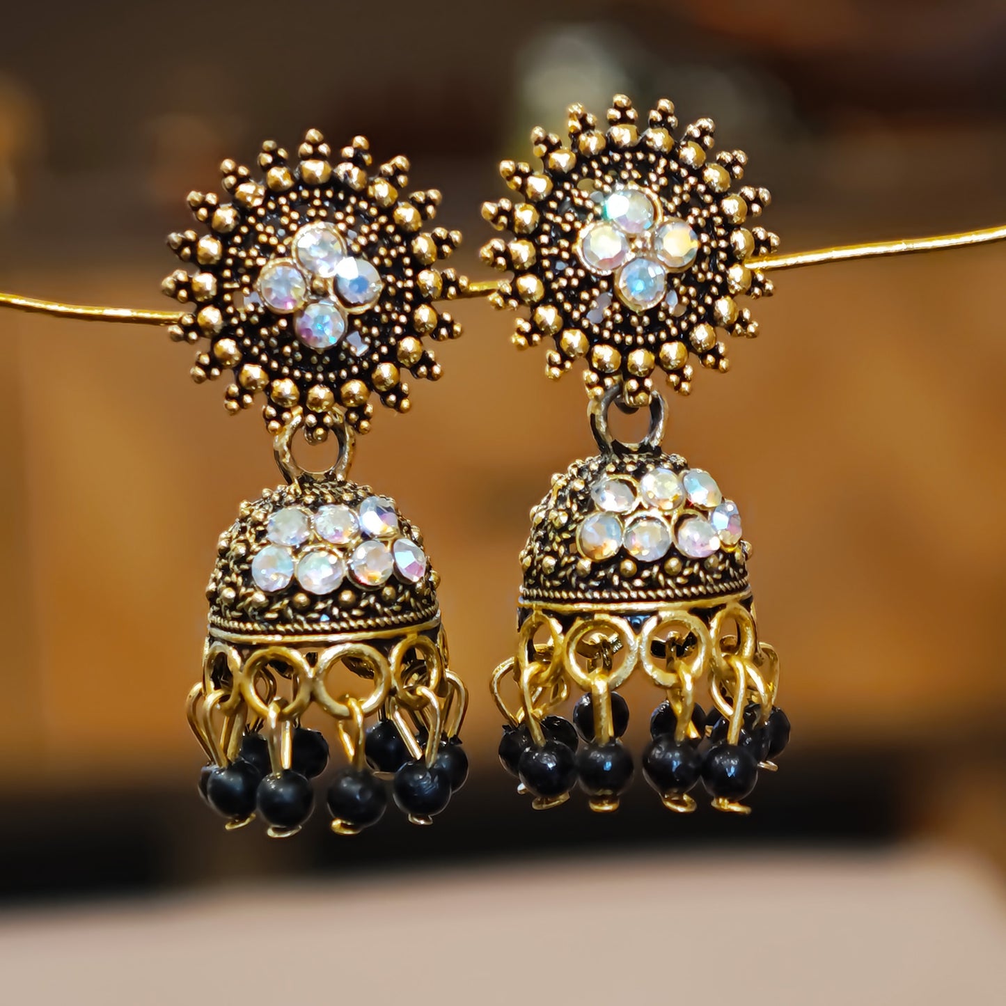 Black Round Top Small Jhumki