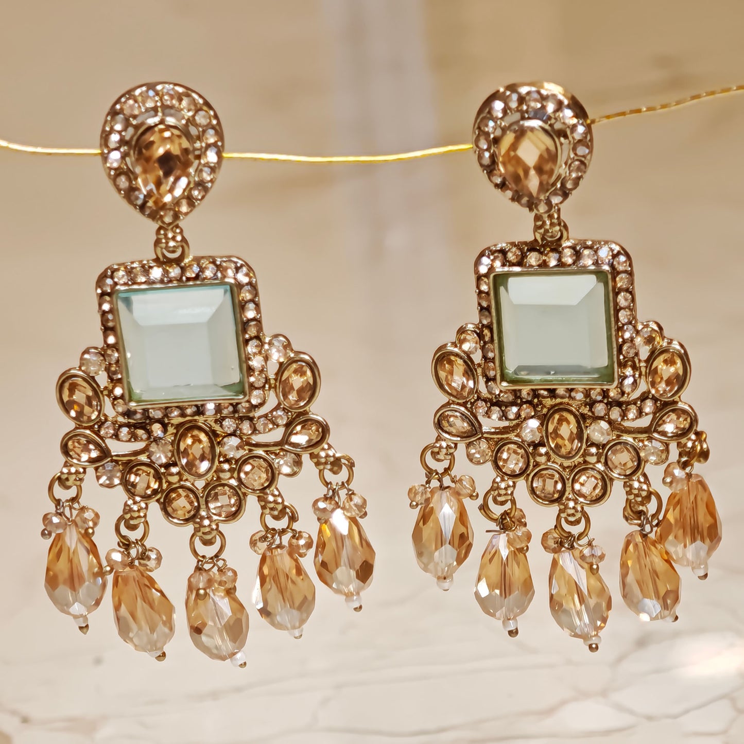 Green Kundan Square Shaped Dangler