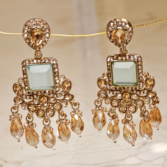 Green Kundan Square Shaped Dangler