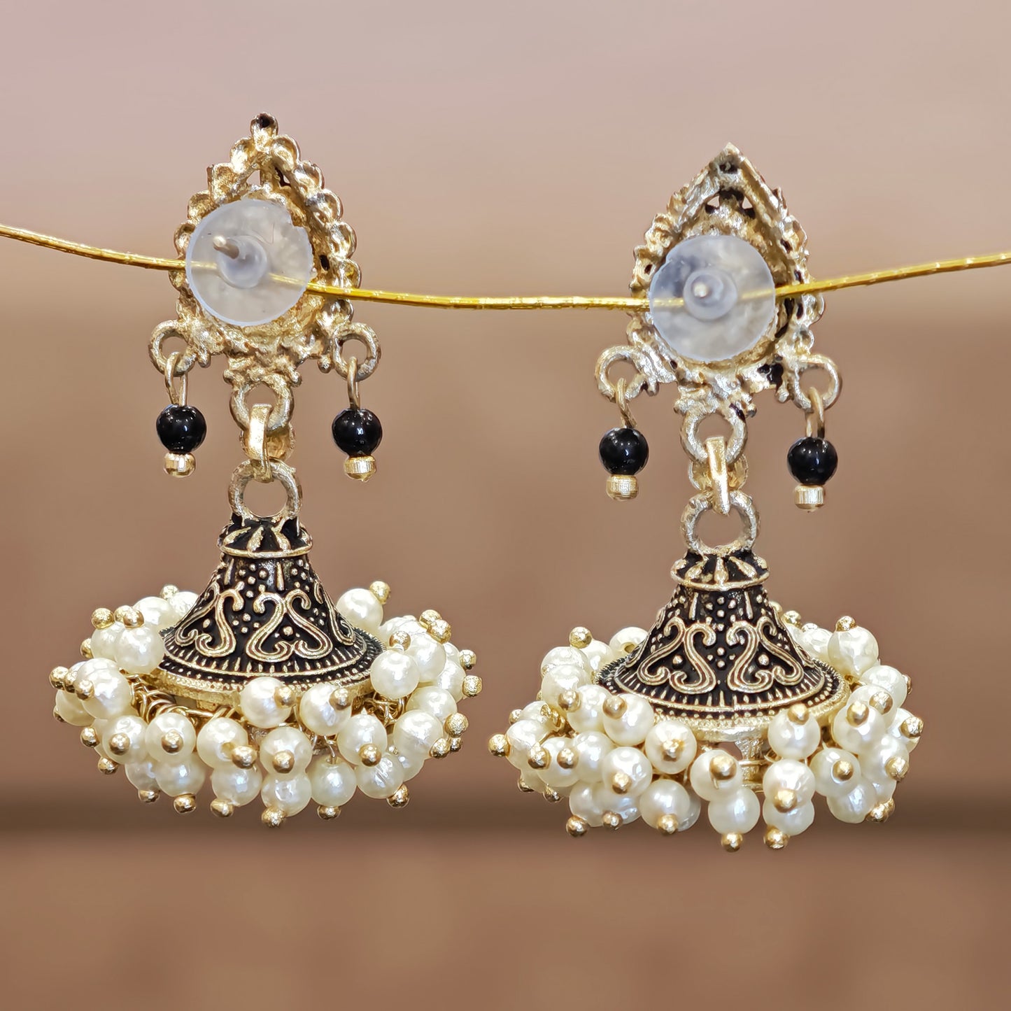 Leaf Shaped Pearl Cluster Jhumki