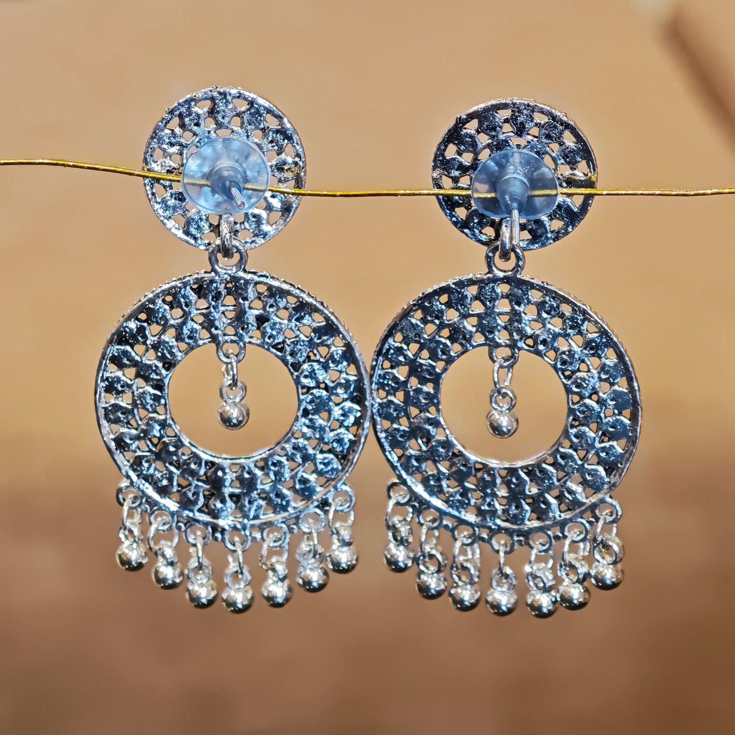 Oxidized Round Shaped Dangler