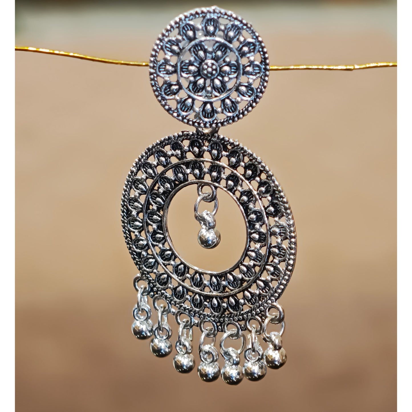 Oxidized Round Shaped Dangler