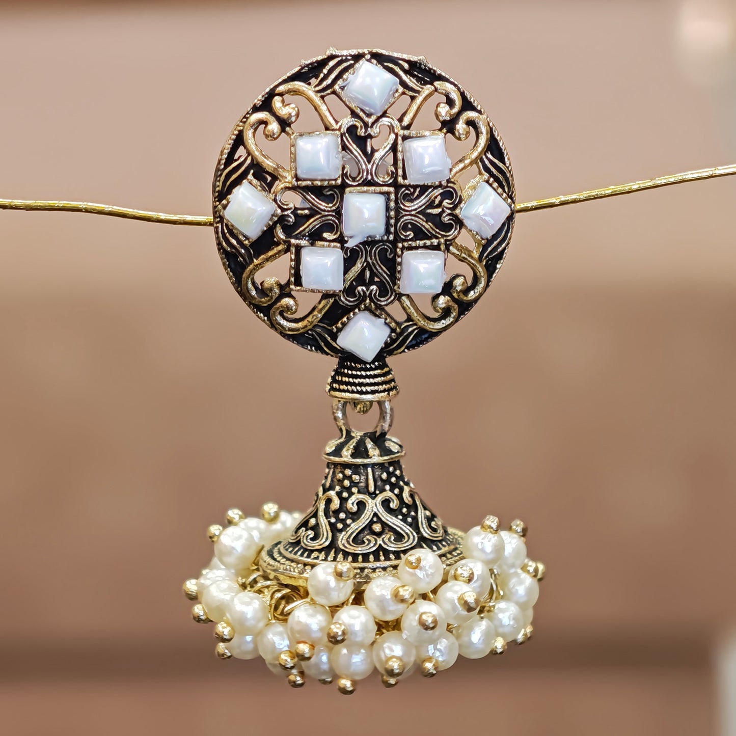 Round Pearl Cluster Jhumki