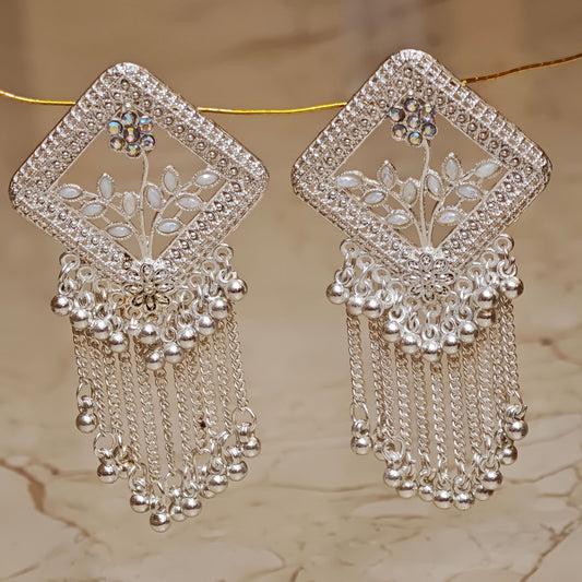 Silver Toned Square Shaped Dangler